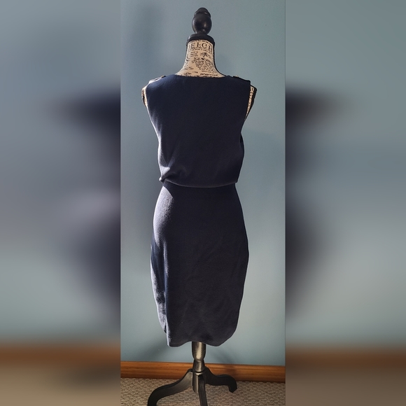 NWOT! Banana Republic knit dress Navy Blue Size M - Picture 2 of 3